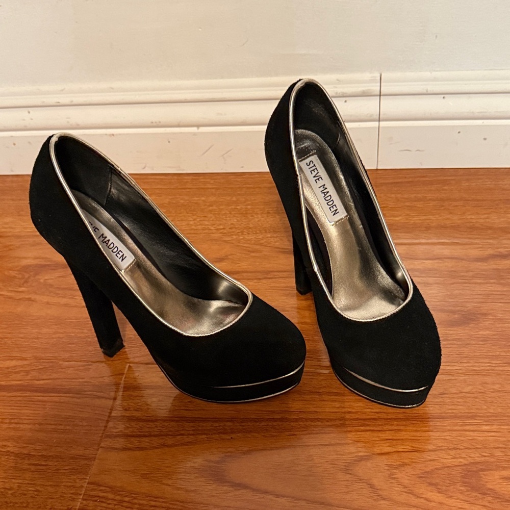 Steve Madden Black Suede Heels with Silver Trim
